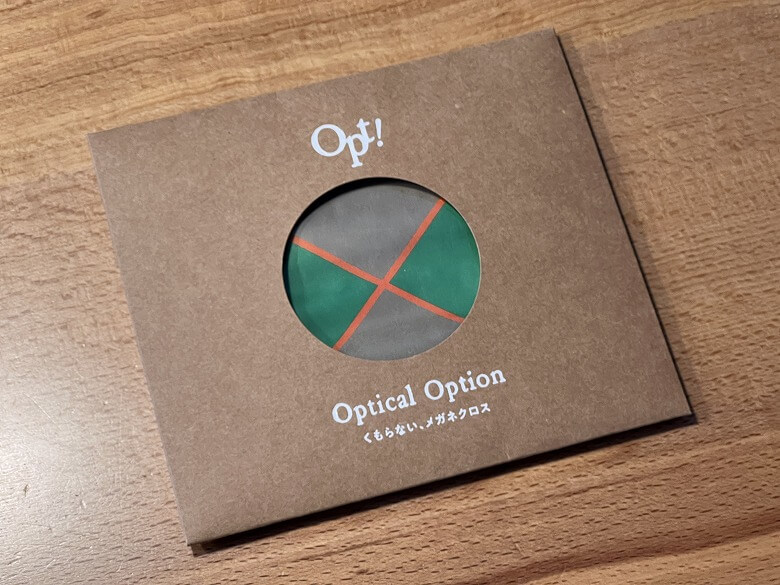 Opt! Optical Option くもらないメガネクロス パッケージ