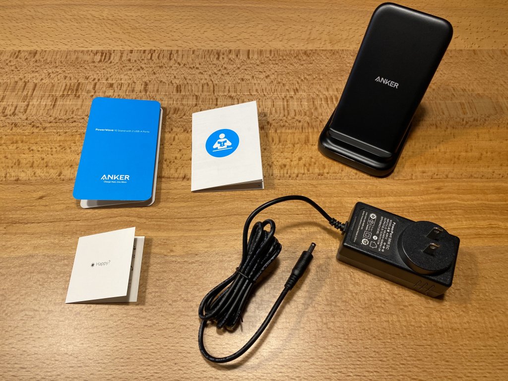 Anker PowerWave 10 Stand with 2 USB-A Ports 同梱物