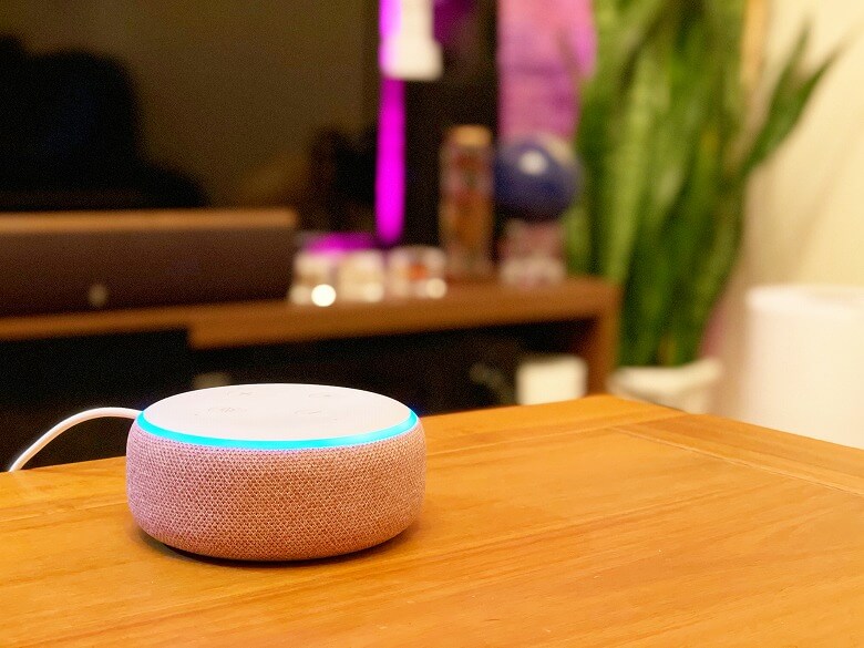 Amazon Echo Dot 第3世代 レビュー】エントリーモデルに最適！小さくて 