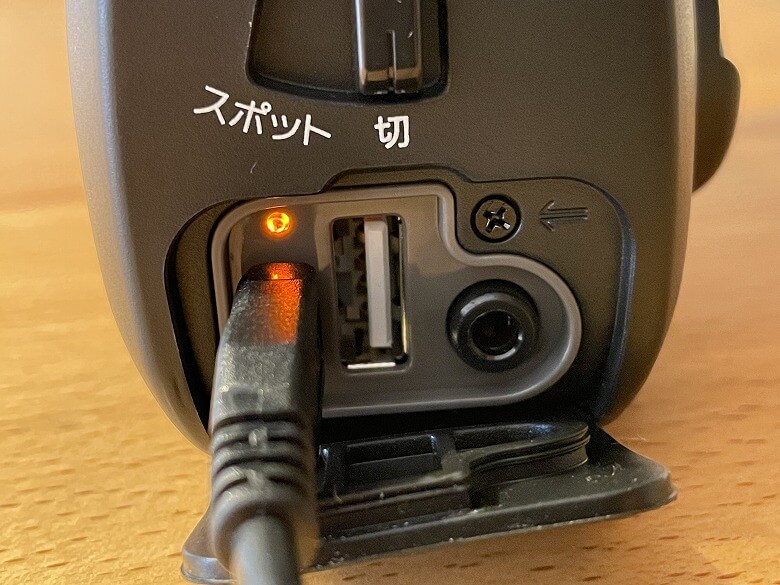 SONY ICF-B99 充電インジケーター