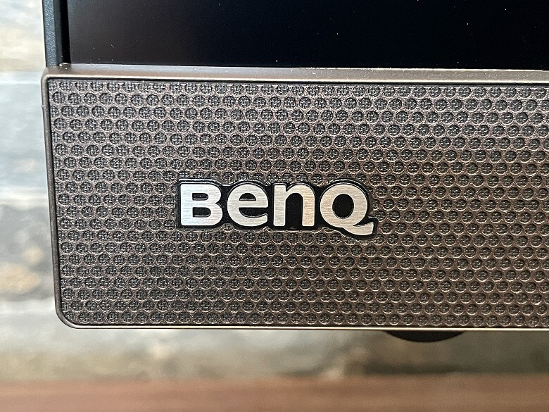 BenQ EW3280U ロゴ