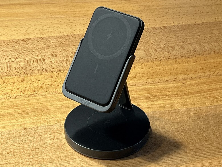 Anker 633 Magnetic Wireless Charger (MagGo) 外観
