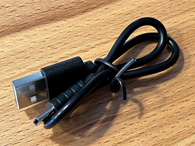 cheero 阪神タイガース 完全ワイヤレスイヤホン USBケーブル