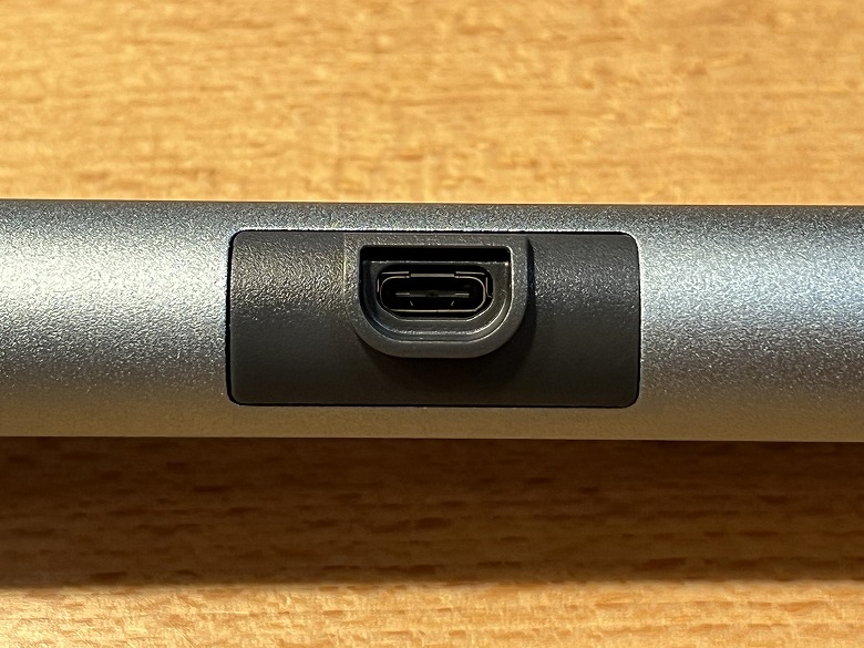 BenQ ScreenBar Plus USB Type-Cポート