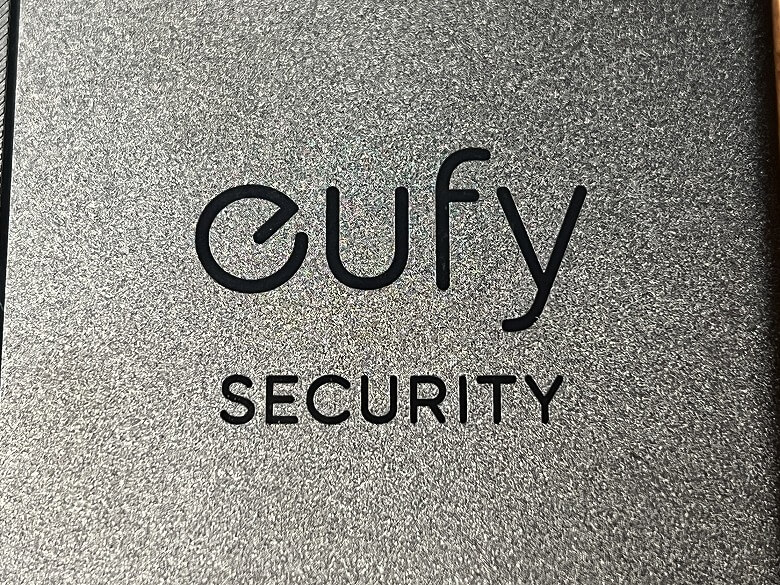 Eufy Security SmartTrack Card ロゴ