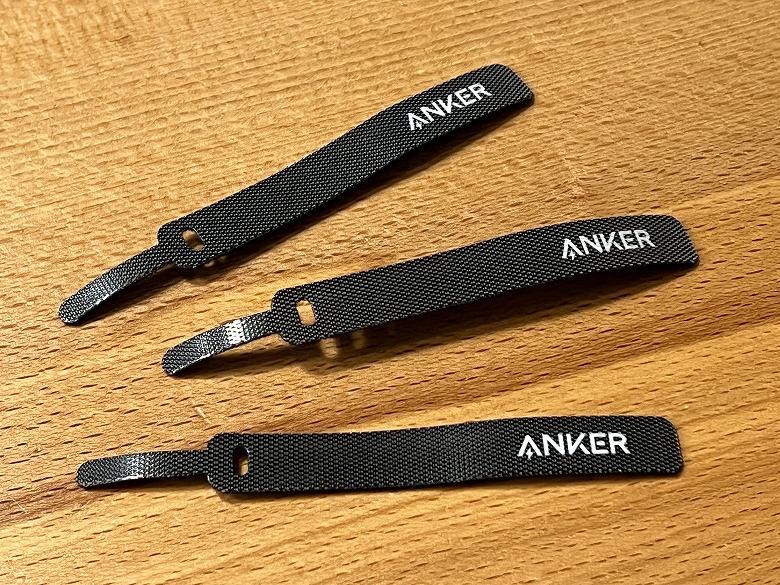 Anker 675 USB-C Docking Station ケーブル結束バンド