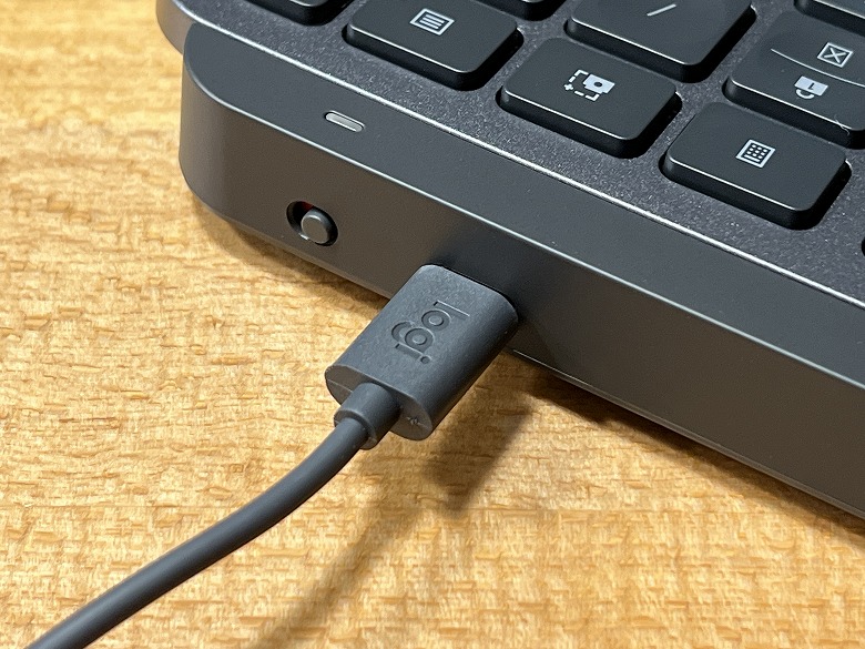 Logicool MX Keys S USB接続