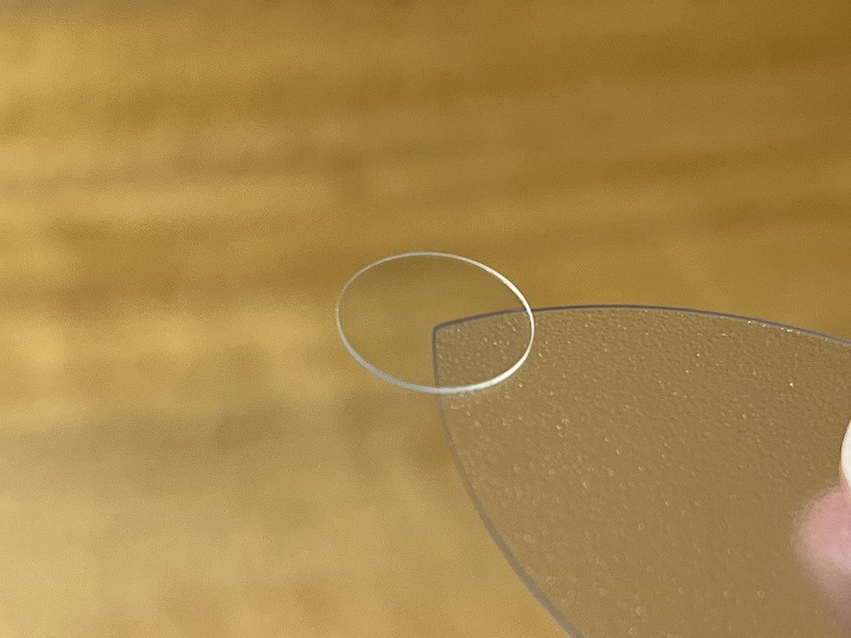 Simplism 精密設計ケース専用 高透明 レンズ保護ガラス 貼り付け